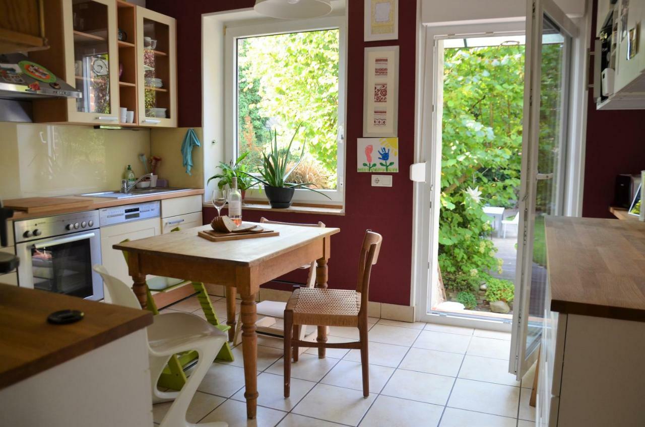 Gaestezimmer Mit Garten In Fischeln Krefeld Eksteriør billede